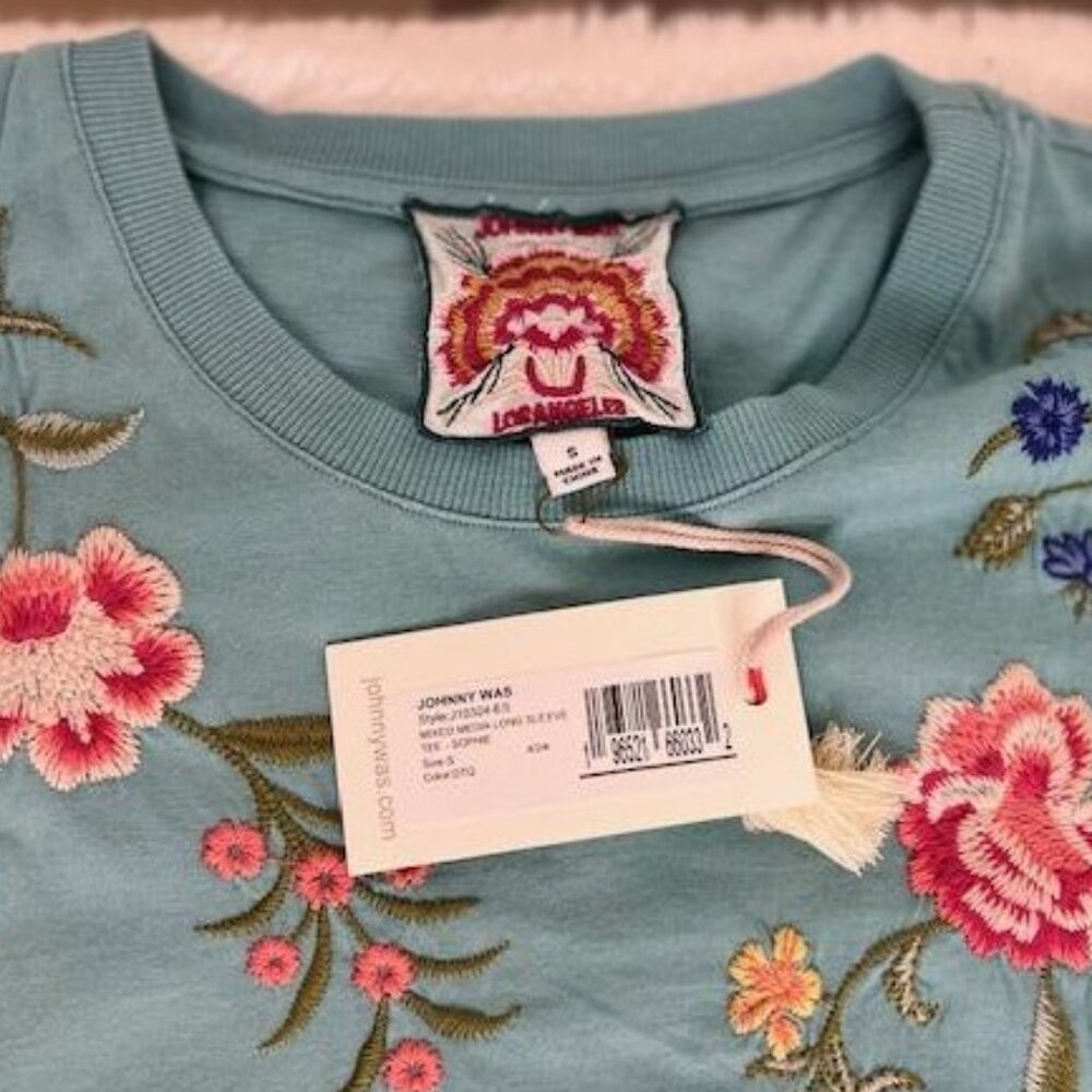 Johnny Was Sopia Mixed Media Top in Dusty Turquoise – Size Small – NWT - Picture 6 of 6